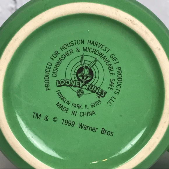 Warner Bros Looney Tunes Bugs Bunny 1999 Vintage Green Ceramic Coffee Mug & Cup - Picture 8 of 8